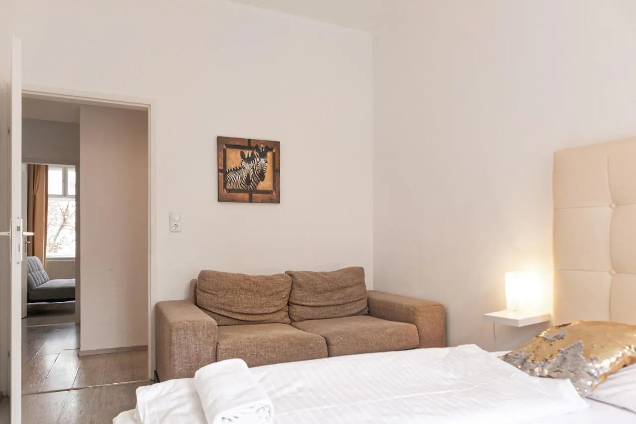 Pleasant 2Br - Perfect For Long Stays ウィーン アパート